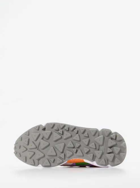 Sneaker-16639790034