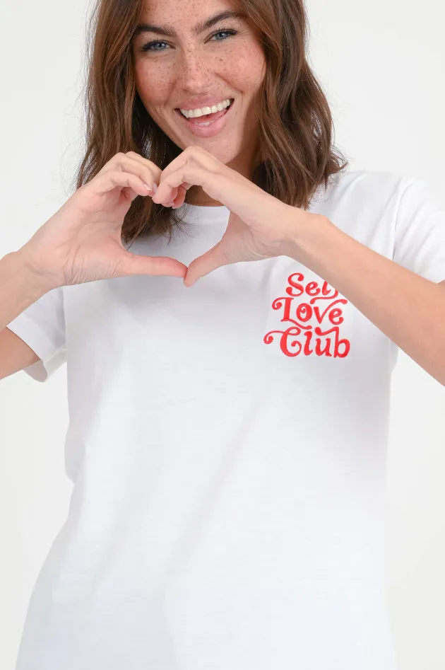 T-Shirt SELF LOVE CLUB in Weiß/Rot